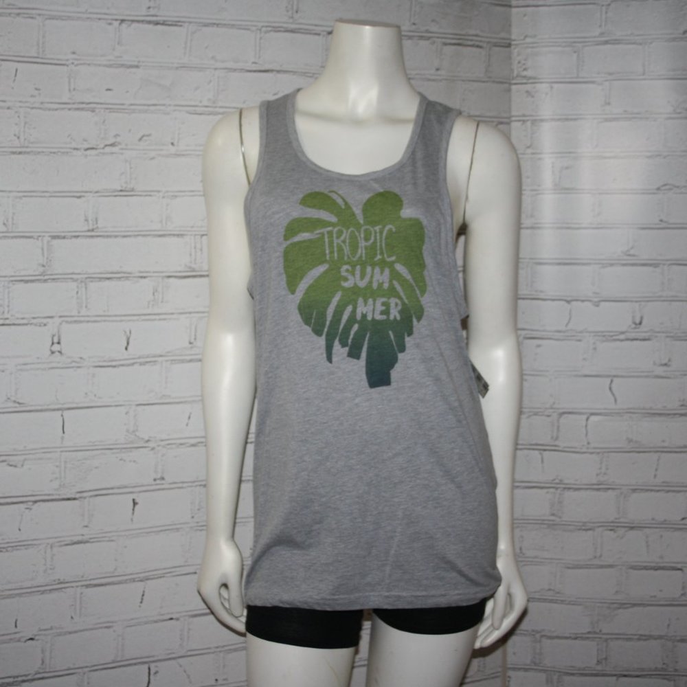 🌫️🌴 Tropic Summer · Gray Tank · Size Small · NWT
